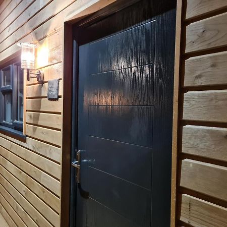 Wyvern Apartment เยโอวิล ภายนอก รูปภาพ